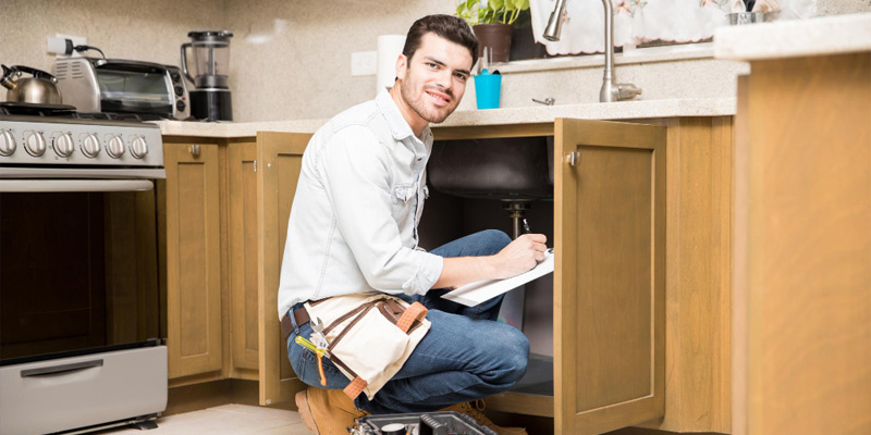 Landlord Won’t Make Repairs in Ontario? Evidence, Tenant Remedies, and LTB Steps